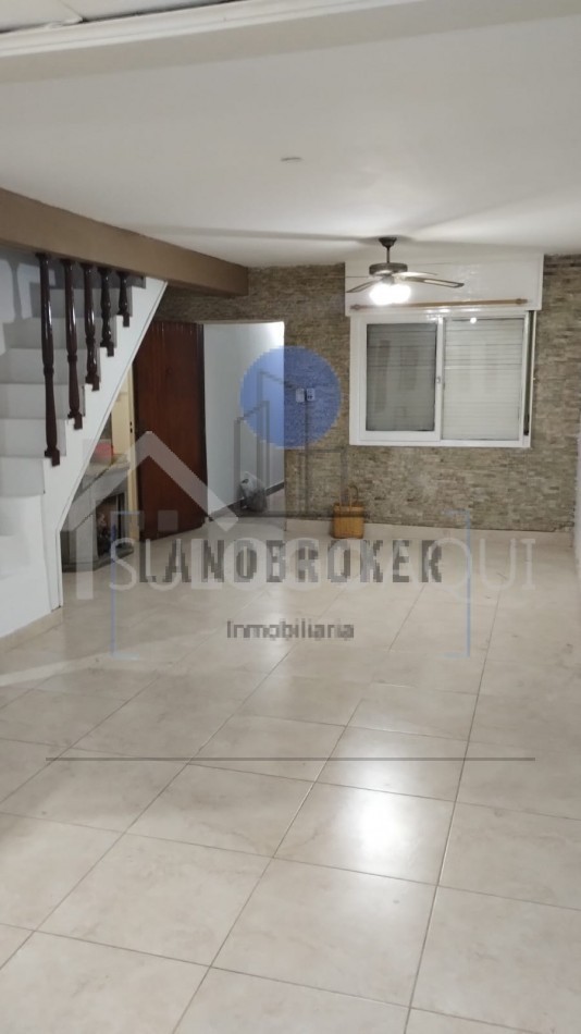 HERMOSA CASA EN BARRIO SAN VICENTE