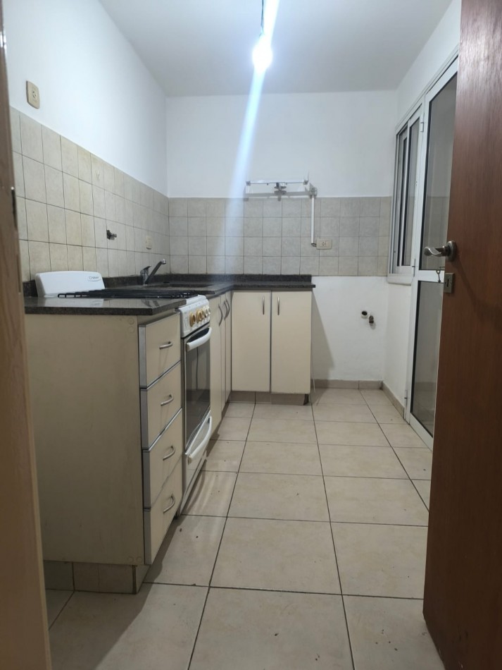VENDO HERMOSO DEPARTAMENTO EN B° GENERAL PAZ