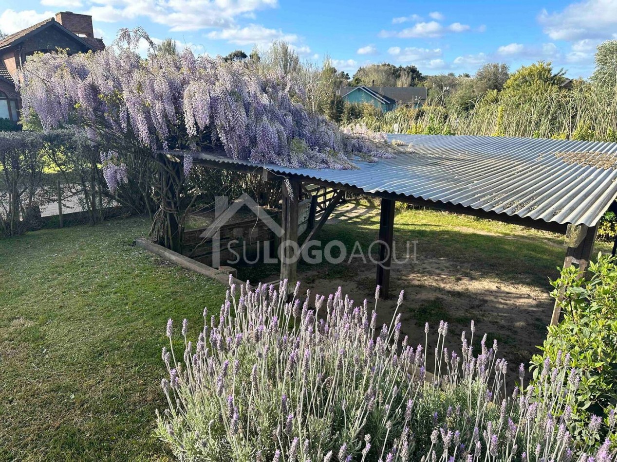 Casa en venta Alcino